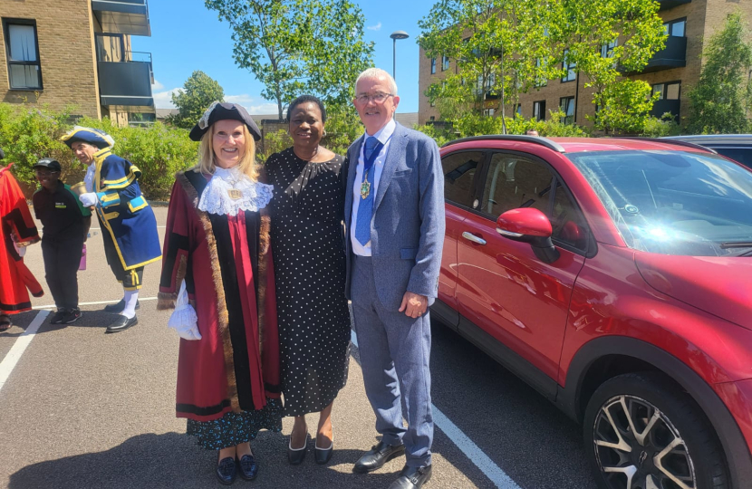 Cllr Carew and Deputy Mayor Cllr Ward-Wilson and her escort John Ward-Wilson